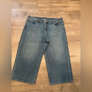 Old Navy Women’s Wide Leg Jeans